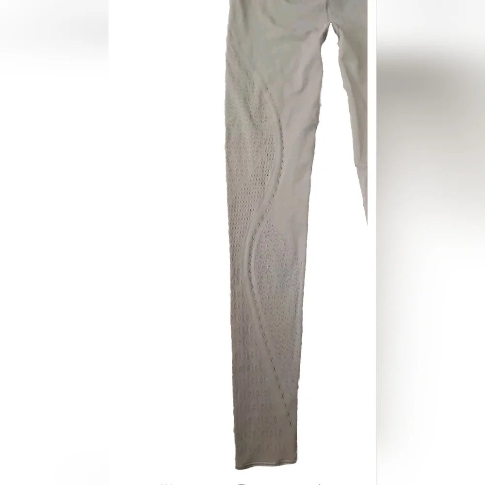 Lululemon Womens Reveal Tight 28